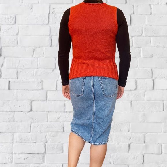 Orange sleeveless knitwear tank- size small - Picture 4 of 6